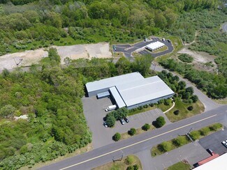 Plus de détails pour 38 Lancaster Dr, Beacon Falls, CT - Industriel/Logistique à louer