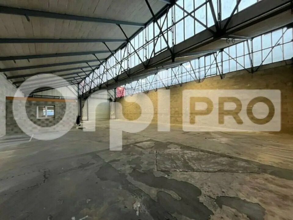 Local d'activités dans Nangis à vendre Photo intérieure– Image 1 sur 11