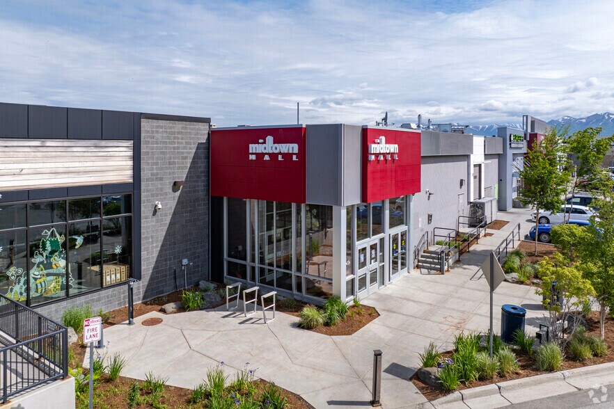 600 E Northern Lights Blvd, Anchorage, AK à louer - Photo de l’immeuble – Image 1 sur 21