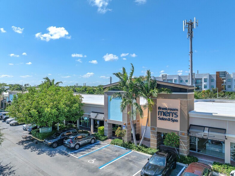 141 NW 20th St, Boca Raton, FL à louer - Photo de l’immeuble – Image 3 sur 39