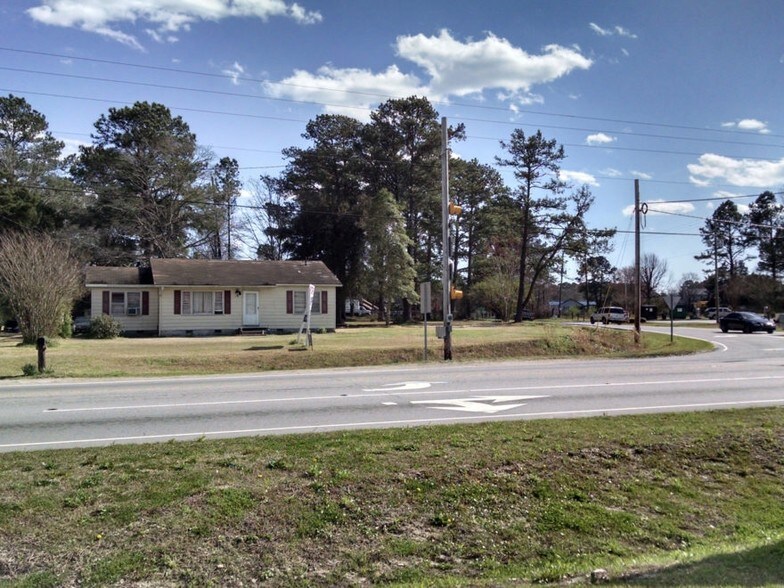 1471 Burgaw Hwy, Jacksonville, NC à vendre - Photo de l’immeuble – Image 3 sur 4