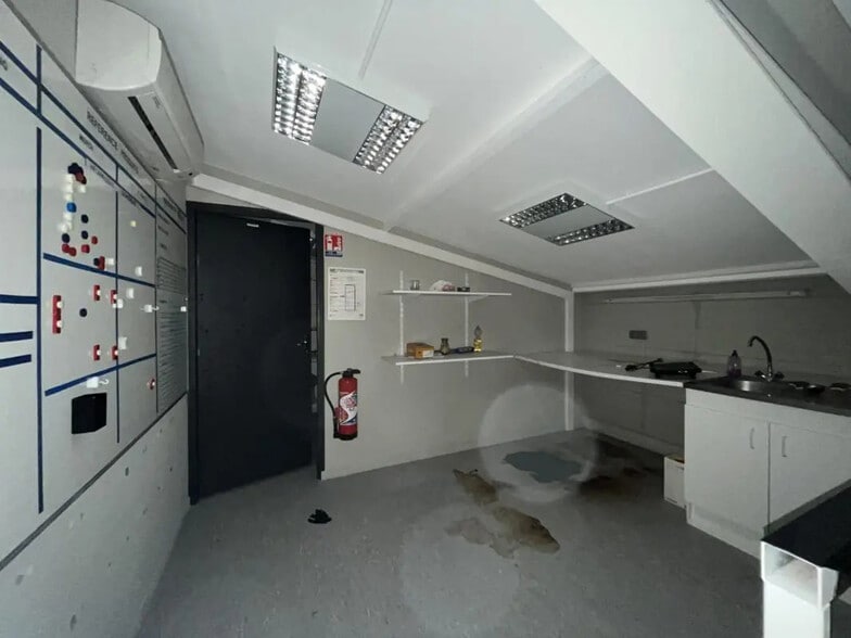 Local commercial dans Nemours à louer - Photo de l’immeuble – Image 3 sur 9