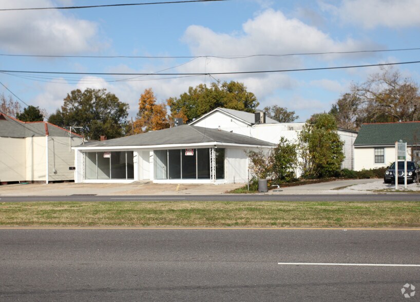 4619 Jefferson Hwy, Jefferson, LA à louer - Photo de l’immeuble – Image 3 sur 4