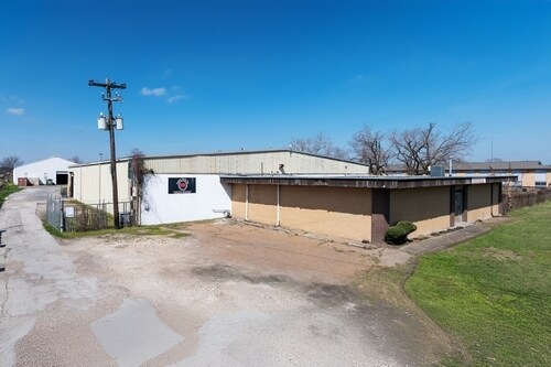 7444 Calhoun Rd, Houston, TX à vendre - Photo de l’immeuble – Image 3 sur 19