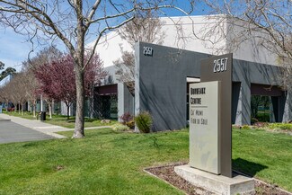 Plus de détails pour 2557 Napa Valley Corporate Dr, Napa, CA - Industriel/Logistique à louer