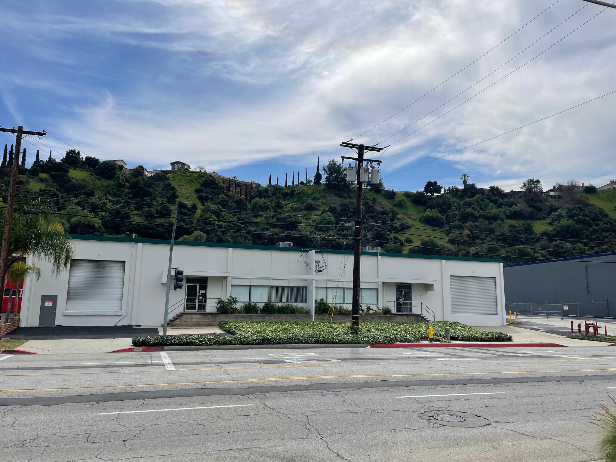 708-710 Monterey Pass Rd, Monterey Park, CA à vendre Photo de l’immeuble– Image 1 sur 9