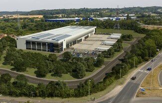 Plus de détails pour Bath Rd, Reading - Industriel/Logistique à louer