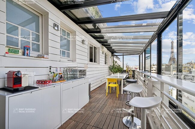 Plus de détails pour 6 Rue De La Cavalerie, Paris - Bureau à louer