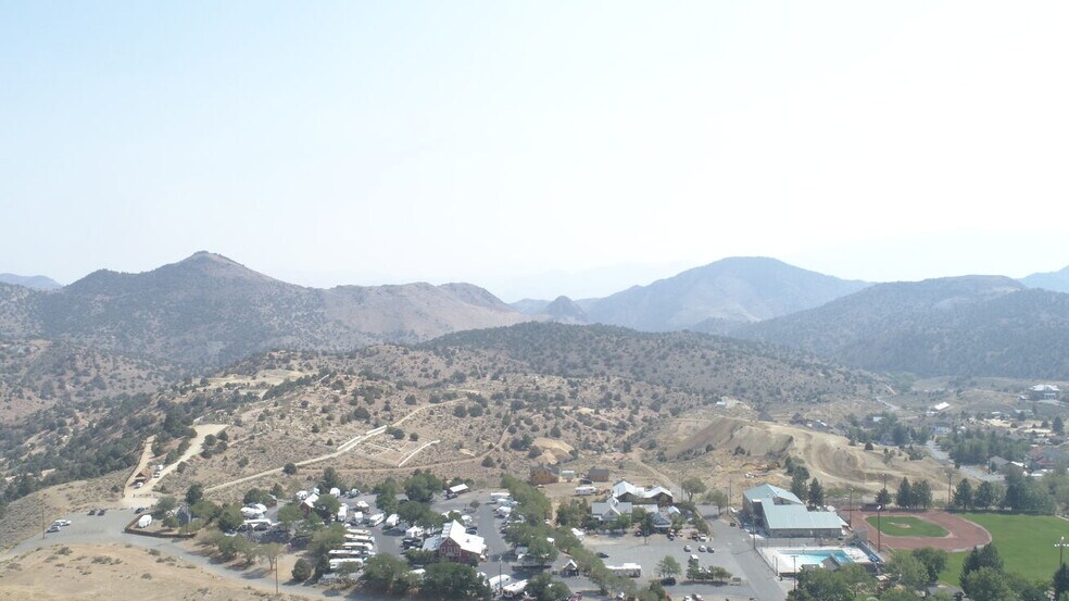 355 N F St, Virginia City, NV à vendre - Photo de l’immeuble – Image 2 sur 13