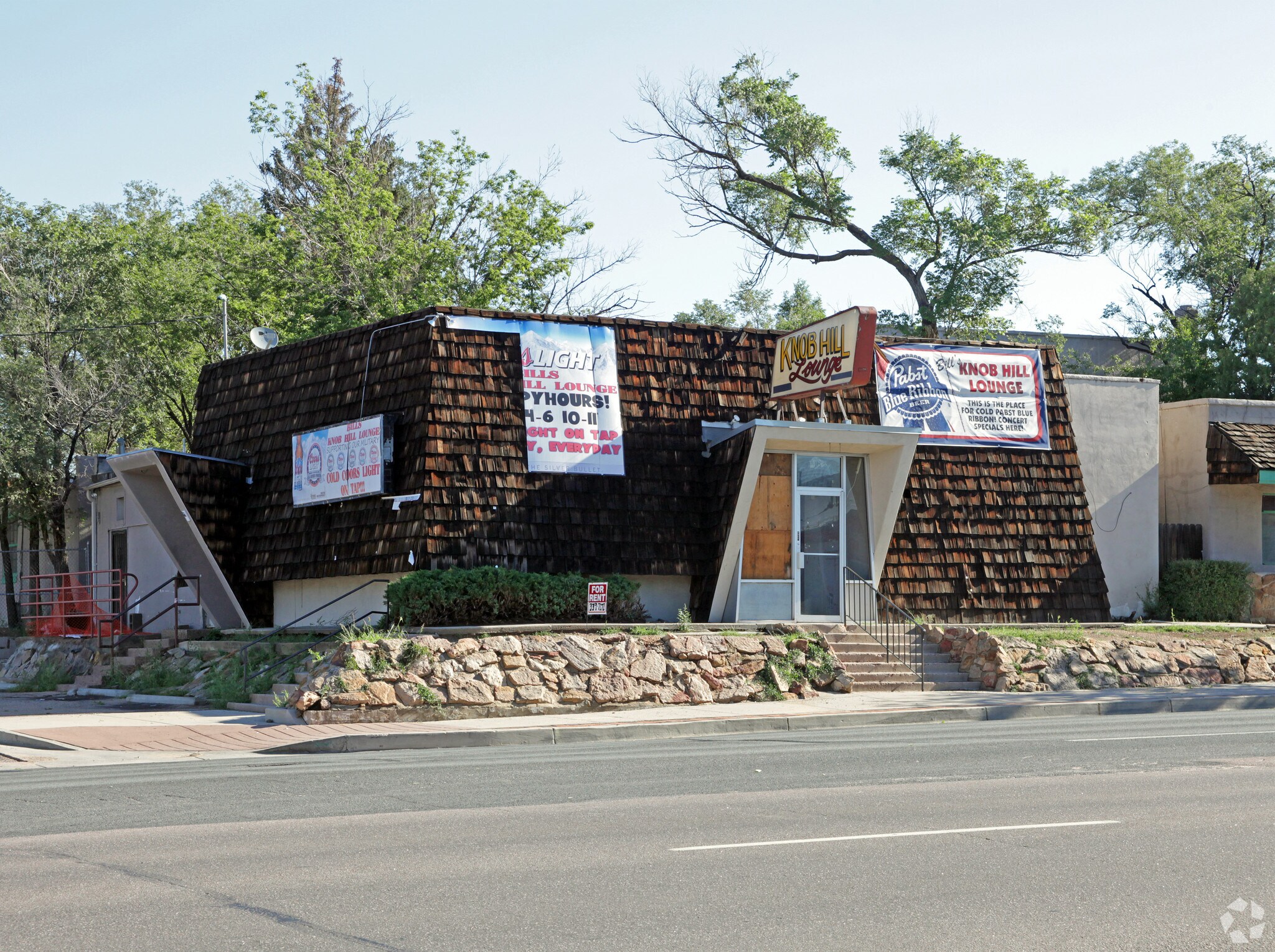 Mixed Use Zoning Retail & Multi-Family portefeuille de 3 biens à vendre sur LoopNet.fr Photo principale– Image 1 sur 32