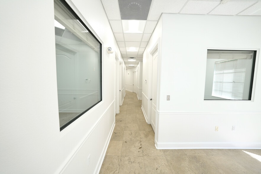 2009 Longwood Lake Mary Rd, Longwood, FL à louer - Photo intérieure – Image 2 sur 16