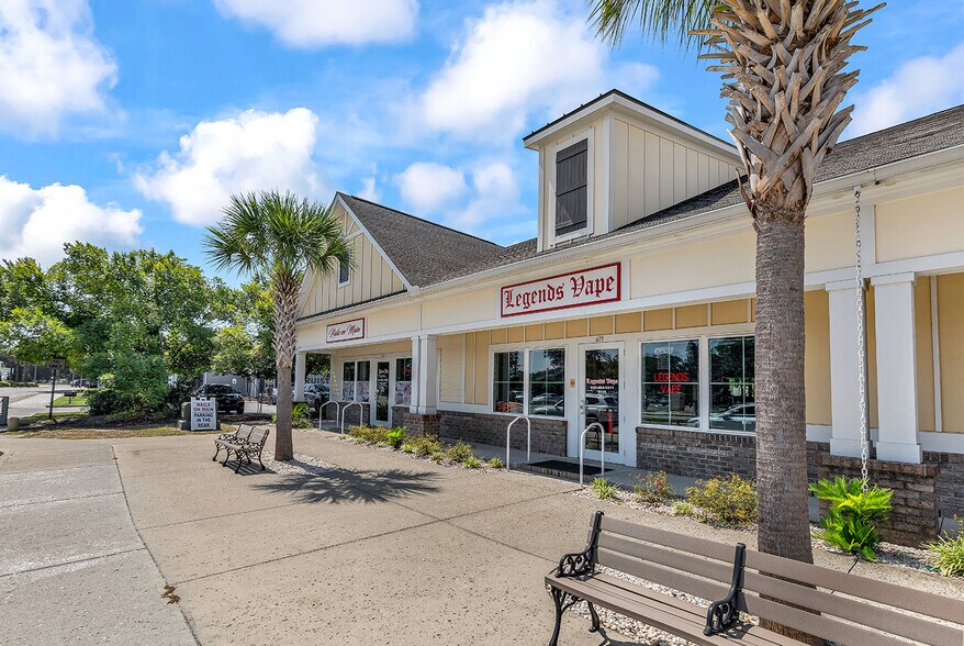 671-677 Main St, North Myrtle Beach, SC à louer - Photo de l’immeuble – Image 2 sur 20