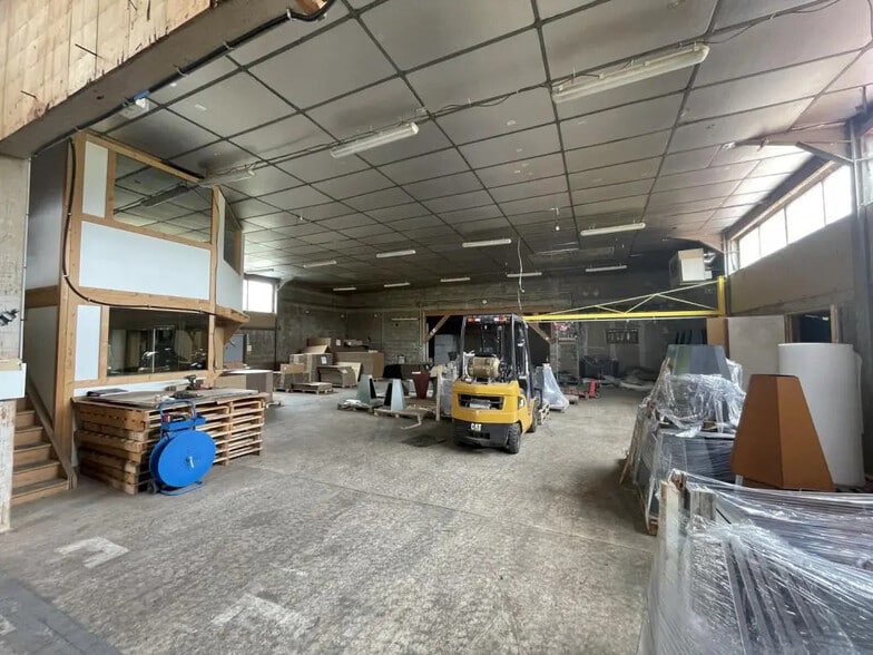 74 Chemin Des Molières, Lentilly à louer - Photo de l’immeuble – Image 3 sur 9