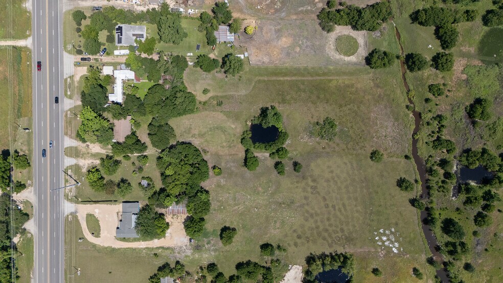 4302 N Main St, Taylor, TX à vendre - Photo de l’immeuble – Image 2 sur 32