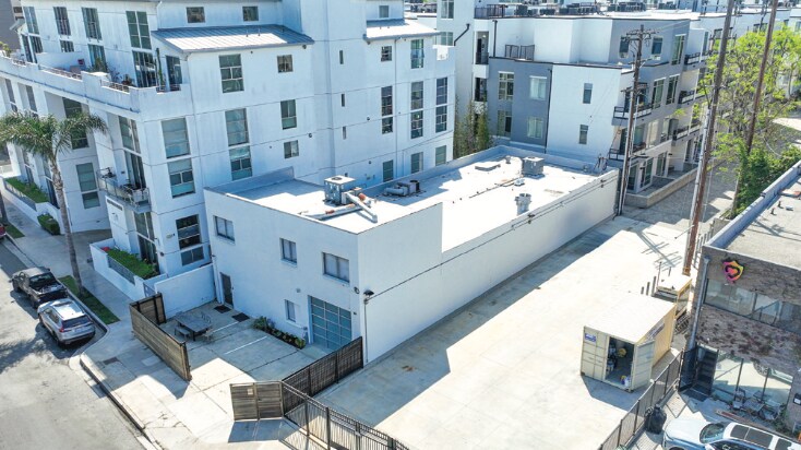 13336 Beach Ave, Marina Del Rey, CA à vendre - Photo de l’immeuble – Image 3 sur 12