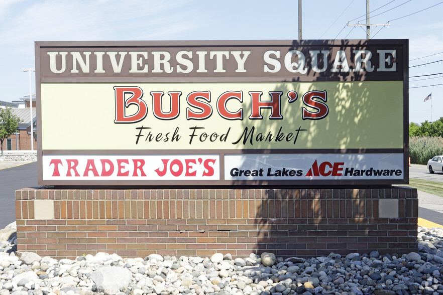 3010-3224 Walton Blvd, Rochester, MI à louer - Photo de l’immeuble – Image 1 sur 10