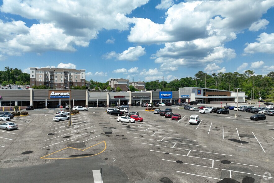 2020 W Pensacola St, Tallahassee, FL à louer - Photo de l’immeuble – Image 2 sur 17