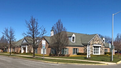 21420 Greater Mack Ave, Saint Clair Shores, MI à louer Photo de l’immeuble– Image 2 sur 7