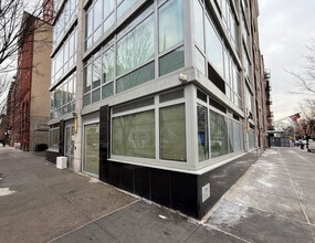 2298 Frederick Douglass Blvd, New York, NY à louer Photo intérieure– Image 1 sur 5