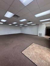 2707 Wilmington Pike, Kettering, OH à louer Photo intérieure– Image 2 sur 12