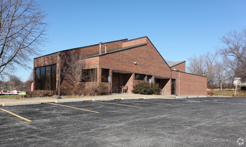 4300 Parvin Rd, Kansas City, MO à vendre - Photo principale – Image 1 sur 15