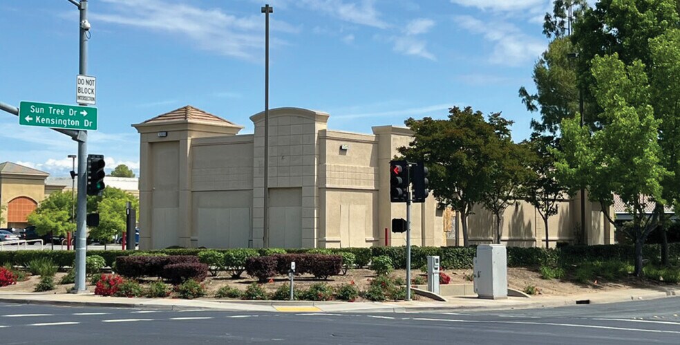 1089 Sunrise Ave, Roseville, CA à louer - Photo de l’immeuble – Image 2 sur 15