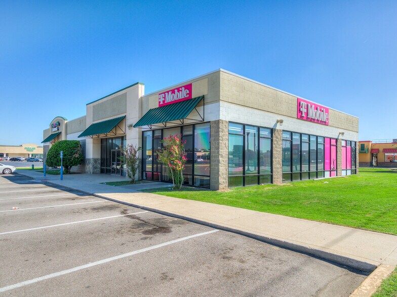 4571-4575 NW 23rd St, Oklahoma City, OK à vendre - Photo principale – Image 1 sur 5