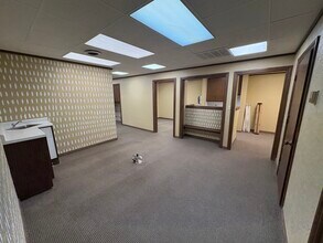 1414 N Kennedy Ave, Shawnee, OK à louer Photo intérieure– Image 2 sur 4