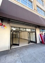 306 E 9th St, Los Angeles, CA à louer Photo de l’immeuble– Image 2 sur 6
