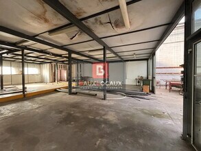 Local d'activités dans Orange à vendre Photo intérieure– Image 2 sur 7