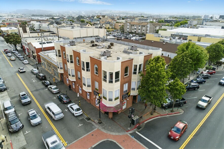 301 Grand Ave, South San Francisco, CA à louer - Photo de l’immeuble – Image 1 sur 66