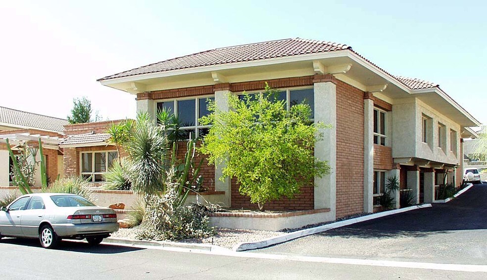16929 E Enterprise Dr, Fountain Hills, AZ à vendre - Photo de l’immeuble – Image 3 sur 14