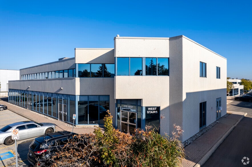 2150 Winston Park Dr, Oakville, ON à louer - Photo principale – Image 1 sur 5