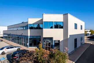 Plus de détails pour 2150 Winston Park Dr, Oakville, ON - Local d'activités à louer