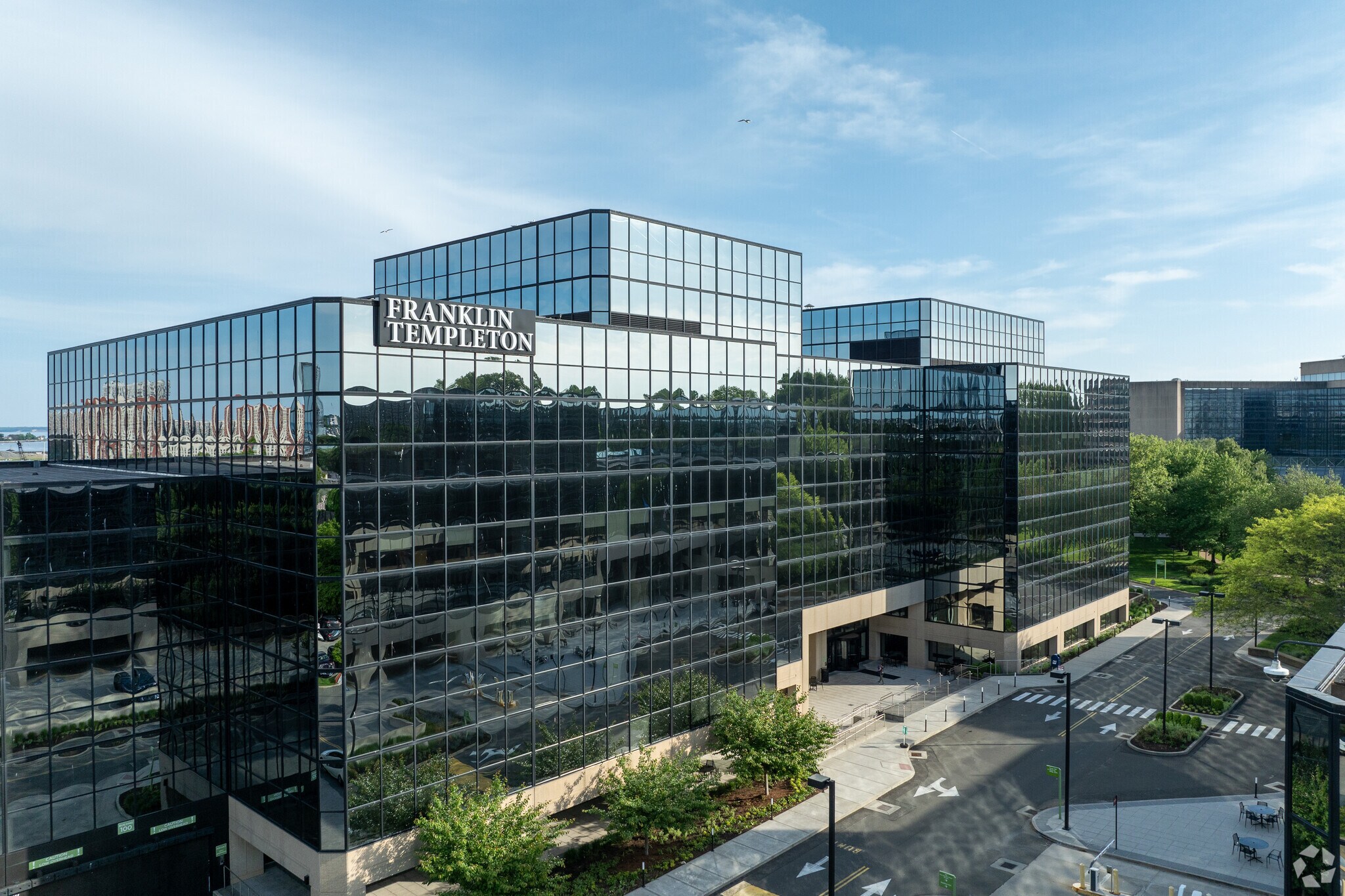 100 First Stamford Pl, Stamford, CT à louer Photo principale– Image 1 sur 25