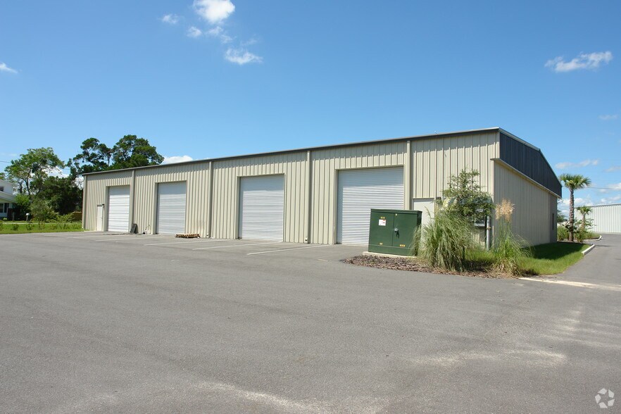 304 Richey Rd, Leesburg, FL à louer - Photo de l’immeuble – Image 2 sur 3