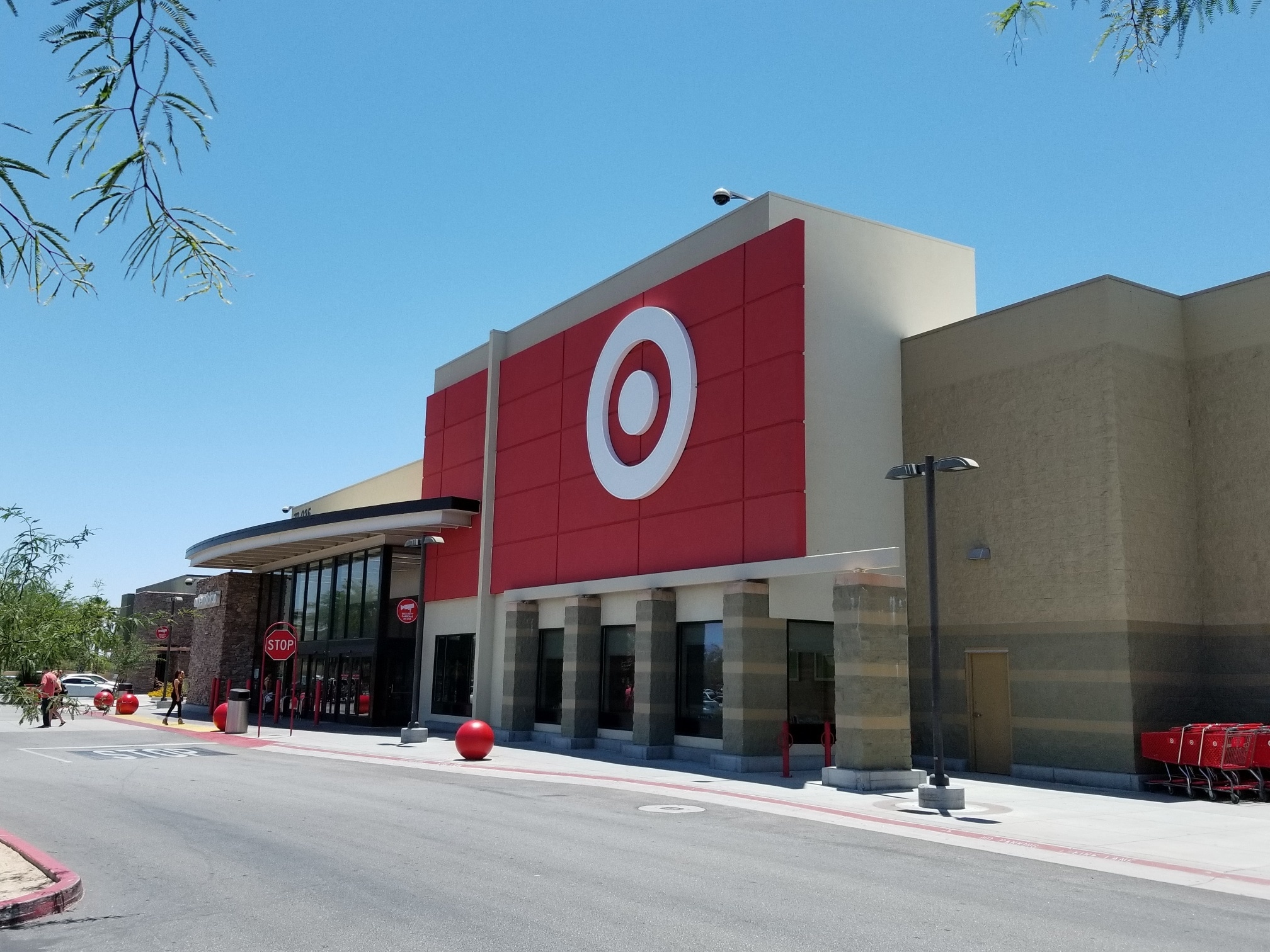 46660 Washington St, La Quinta, CA à louer Photo principale– Image 1 sur 15