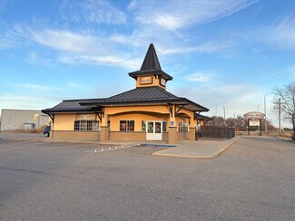 Plus de détails pour 3 AB-11A, Sylvan Lake, AB - Local commercial à vendre
