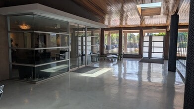 1416 El Centro St, South Pasadena, CA à louer Photo intérieure– Image 1 sur 11