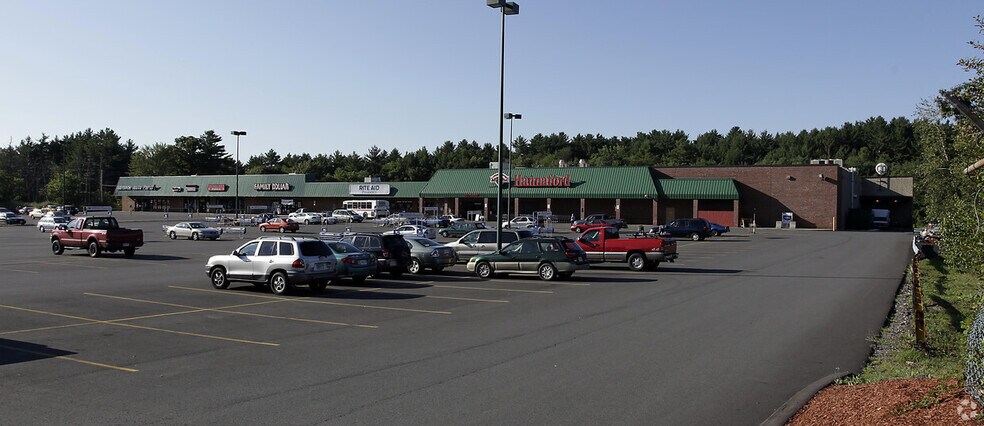 1586-1587 S Main St, Athol, MA à louer - Photo de l’immeuble – Image 2 sur 2