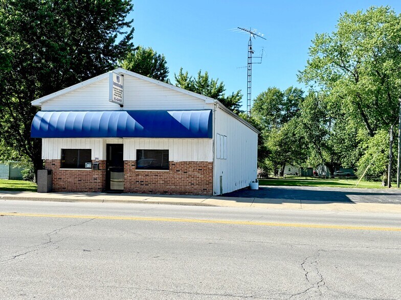 146 E Main St, Braidwood, IL à vendre - Photo de l’immeuble – Image 1 sur 15