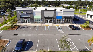 Plus de détails pour 4895 E Bay Dr, Clearwater, FL - Local commercial à vendre
