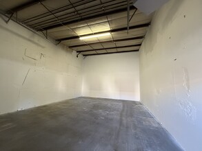 1800 E 69th Ave, Denver, CO à louer Photo intérieure– Image 2 sur 6