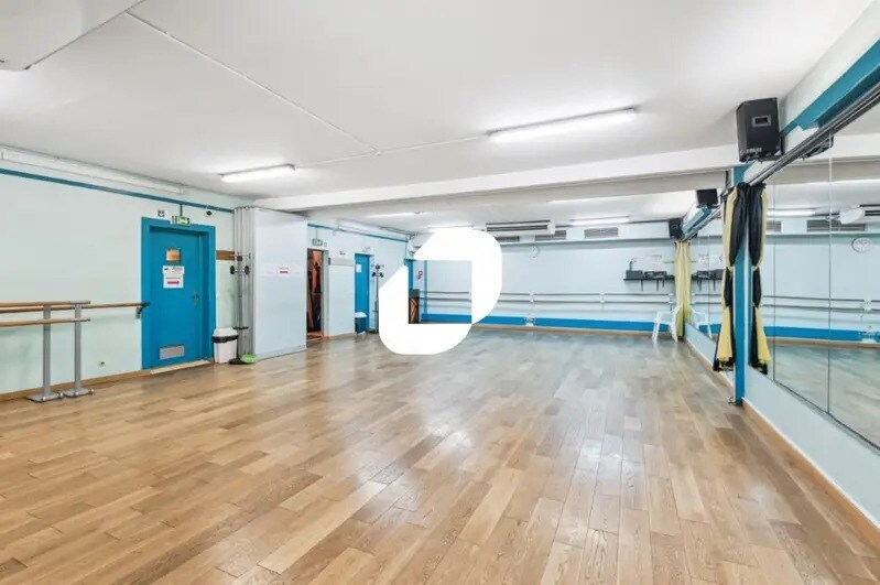Bureau dans Paris à vendre - Photo de l’immeuble – Image 2 sur 28