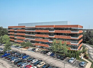 Plus de détails pour 8415 Allison Pointe Blvd, Indianapolis, IN - Bureau à vendre