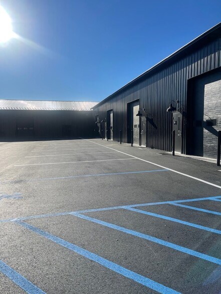 25 Industrial Tract, Hudson, NY à louer - Photo de l’immeuble – Image 3 sur 19