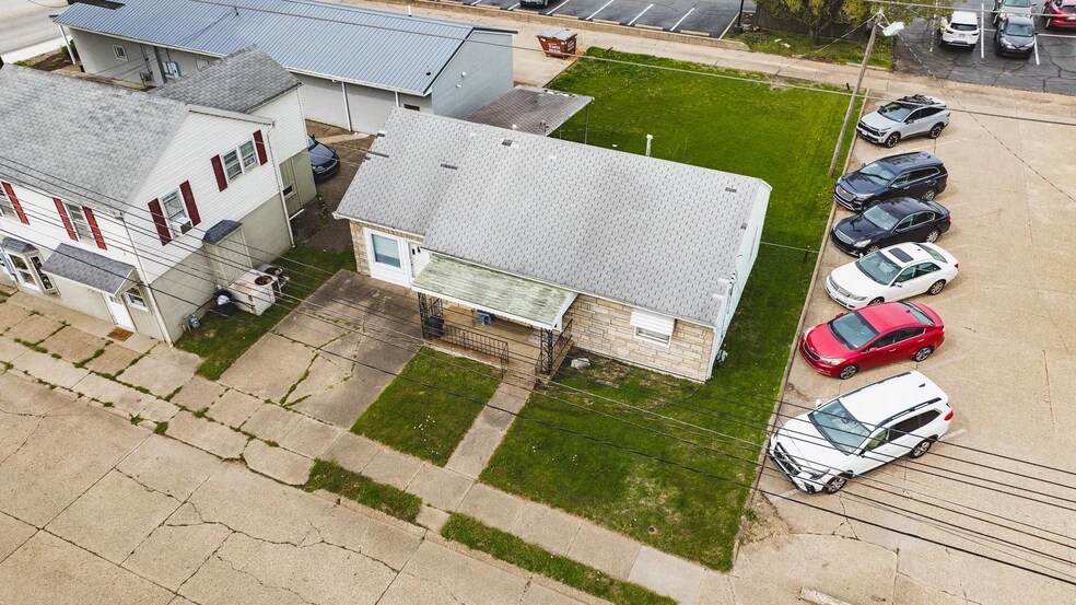 505 27th St, Vienna, WV à vendre - Photo de l’immeuble – Image 3 sur 18