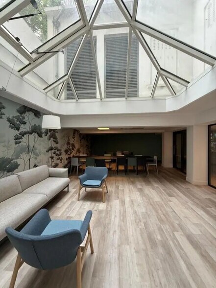 9 Rue Denis Poisson, Paris à louer - Photo de l’immeuble – Image 3 sur 13