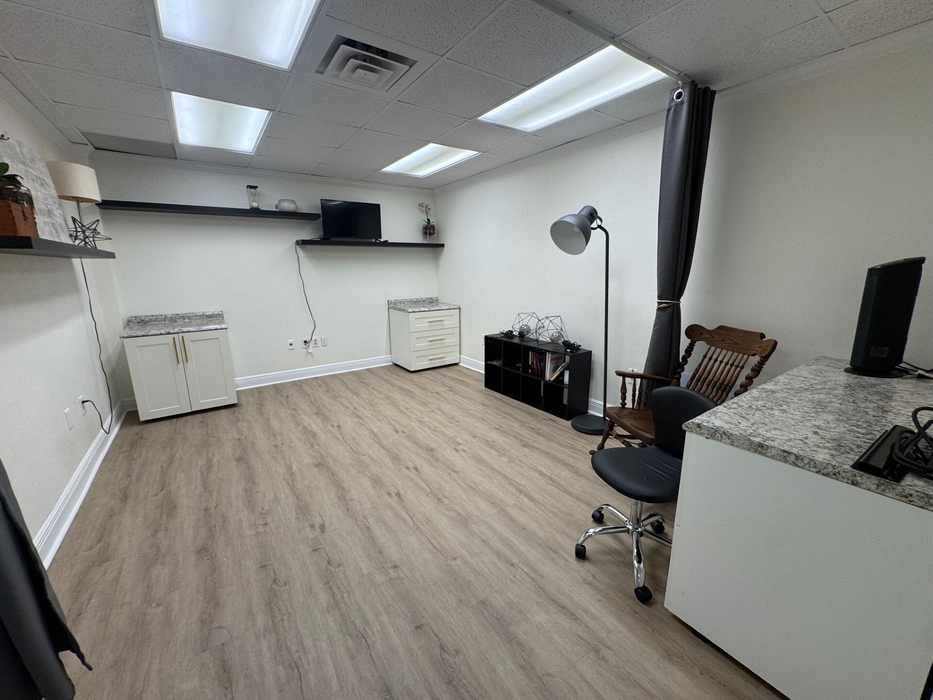 2005 Pan Am Cir, Tampa, FL à louer Photo intérieure– Image 1 sur 2