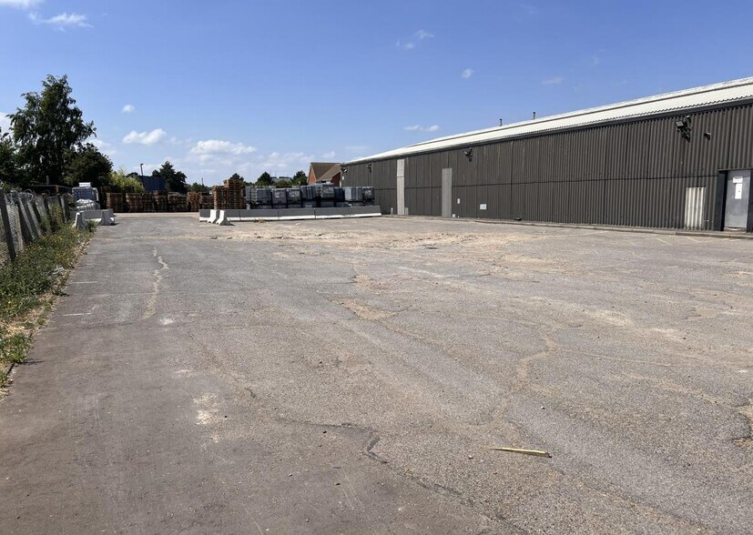 Unit 15 Aviation Way, Southend On Sea à louer - Photo de l’immeuble – Image 2 sur 7